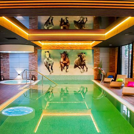 Pyszna Stajenka Hotel Bakow  Luaran gambar