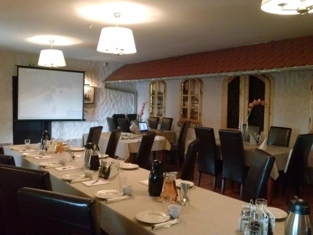 Pyszna Stajenka Hotel Bakow  Luaran gambar