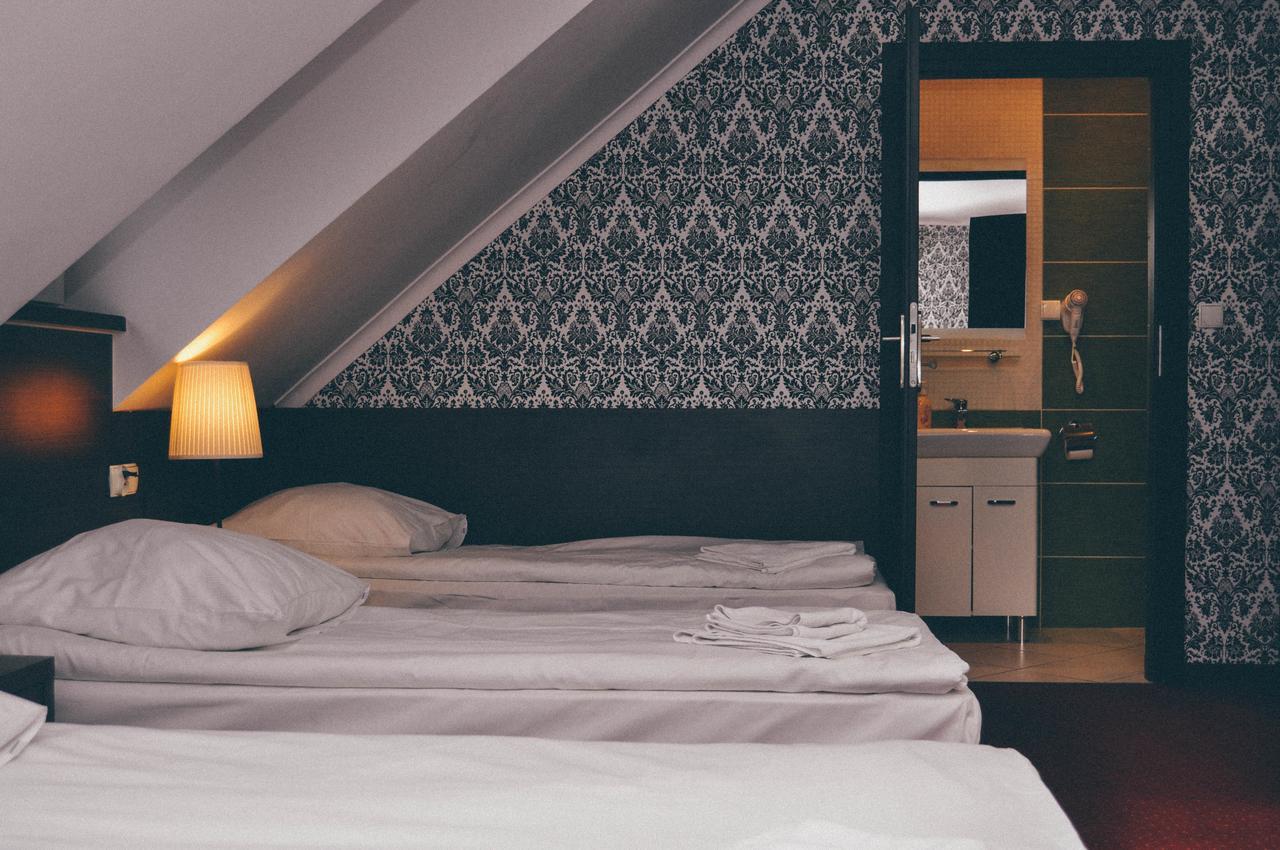 Pyszna Stajenka Hotel Bakow  Luaran gambar