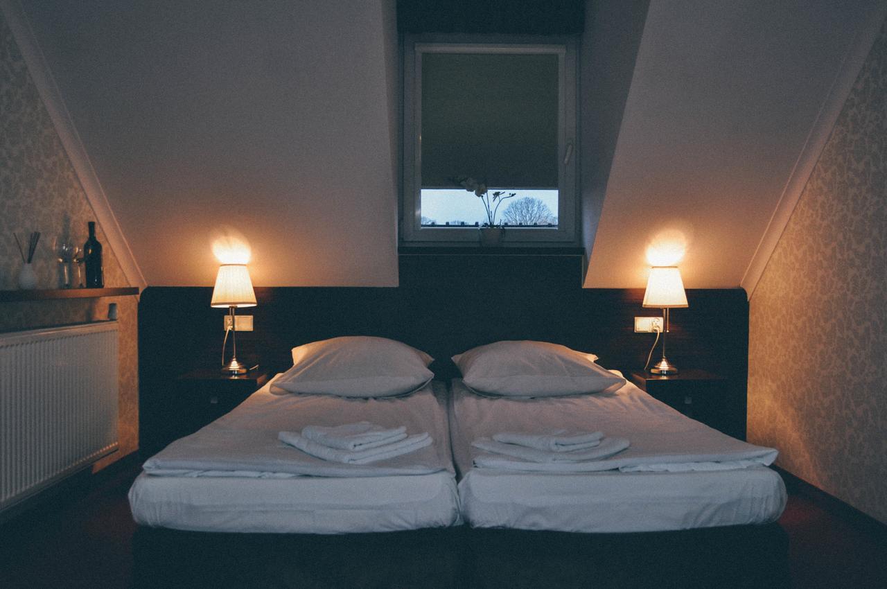 Pyszna Stajenka Hotel Bakow  Luaran gambar